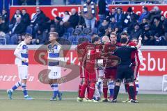 2. Bundesliga - Fußball - MSV Duisburg - FC Ingolstadt 04 - rote Karte für Almog Cohen (8, FCI)