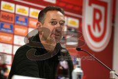 2. Bundesliga - Fußball - Jahn Regensburg - FC Ingolstadt 04 - Pressekonferenz nach dem Spiel Cheftrainer Achim Beierlorzer (Jahn)