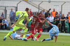 DFB Pokal - Fußball - TSV 1960 München - FC Ingolstadt 04 - Alexander Strobl (TSV 37) Robert Leipertz (13, FCI) Sonny Kittel (10, FCI) Kilian Jakob (TSV 26)