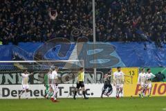 DFB-Pokal - SC Paderborn 07 - FC Ingolstadt 04 - Tor gegen Ingolstadt, hängende Köpfe Marvin Matip (34, FCI) Alfredo Morales (6, FCI) Christian Träsch (28, FCI) Marcel Gaus (19, FCI) Almog Cohen (8, FCI)