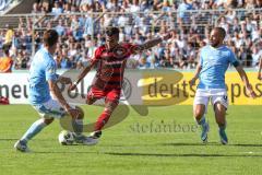 DFB Pokal - Fußball - TSV 1960 München - FC Ingolstadt 04 - Nico Andermatt (TSV 5) Darío Lezcano (11, FCI) Felix Weber (TSV 4)