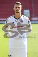 2. Bundesliga - Fußball - Fototermin - FC Ingolstadt 04 - Portraits - Shooting - Saison 2017/2018 - Torwart Martin Hansen (35, FCI)