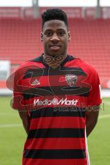 2. Bundesliga - Fußball - FC Ingolstadt 04 - Foto - Shooting - Portrait - Neuzugang - Frederic Ananou (2, FCI)