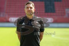 2. Bundesliga - Fußball - Fototermin - FC Ingolstadt 04 - Portraits - Shooting - Saison 2017/2018 - Physiotherapeut Christian Haser