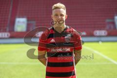 2. Bundesliga - Fußball - Fototermin - FC Ingolstadt 04 - Portraits - Shooting - Saison 2017/2018 - Sonny Kittel (10, FCI)