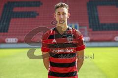 2. Bundesliga - Fußball - Fototermin - FC Ingolstadt 04 - Portraits - Shooting - Saison 2017/2018 - Phil Neumann (26, FCI)