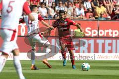 2. Bundesliga - Fußball - FC Ingolstadt 04 - 1. FC Kaiserslautern - Gino Fechner (8 Kaiserslautern) Almog Cohen (8, FCI)