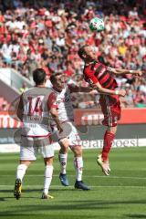 2. Bundesliga - Fußball - FC Ingolstadt 04 - 1. FC Kaiserslautern - Kopfball Moritz Hartmann (9, FCI) Ruben Jenssen (11 Kaiserslautern) Mads Albaek (14 Kaiserslautern)