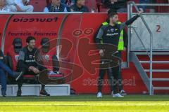 2. BL - Saison 2017/2018 - FC Ingolstadt 04 - Arminia Bielefeld - Stefan Leitl (Cheftrainer FCI) gibt Anweisungen - Foto: Meyer Jürgen