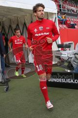 2. BL - Saison 2017/2018 - FC Ingolstadt 04 - SSV Jahn Regensburg - Roman Bregerie (#18 FCI) beim warm machen - Foto: Meyer Jürgen