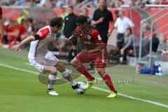 2. Bundesliga - Fußball - FC Ingolstadt 04 - SSV Jahn Regensburg - Sebastian Nachreiner (28 Jahn) Paulo Otavio (4, FCI)