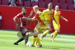 2. BL - Saison 2017/2018 - FC Ingolstadt 04 - 1. FC Union Berlin - Dario Lezcano (#11 FCI) - Pedersen Kristian #6 gelb Berlin - Foto: Meyer Jürgen