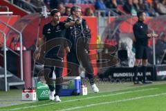 2. Bundesliga - Fußball - FC Ingolstadt 04 - SV Darmstadt 98 - 3:0 - Cheftrainer Stefan Leitl (FCI) Anweisungen