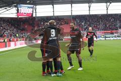 2. Bundesliga - Fußball - FC Ingolstadt 04 - SpVgg Greuther Fürth - Tor Jubel 3:0 durch Thomas Pledl (30, FCI) mit Moritz Hartmann (9, FCI) Patrick Ebert (7, FCI) Marvin Matip (34, FCI)