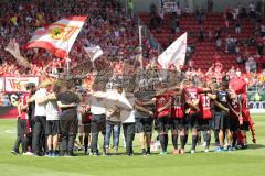 2. Bundesliga - Fußball - FC Ingolstadt 04 - 1. FC Union Berlin - 0:1 - Niederlage im ersten Spiel Mannschaft Besprechung auf dem Spielfeld