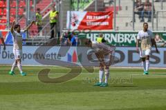 2. BL - Saison 2017/2018 - FC Ingolstadt 04 - Holstein Kiel - Almog Cohen (#8 FCI) Marvin Matip (#34 FCI) enttäuscht nach dem 0:1 Führungstreffer - Foto: Meyer Jürgen