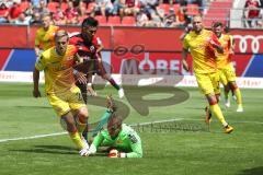 2. Bundesliga - Fußball - FC Ingolstadt 04 - 1. FC Union Berlin - 0:1 - Darío Lezcano (11, FCI) kommt zu spät Torwart Mesenhöler Daniel (Union 1) hält