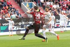 2. Bundesliga - Fußball - FC Ingolstadt 04 - 1. FC Nürnberg - Stefan Kutschke (20, FCI) Georg Margreitter (33 FCN)