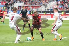 2. Bundesliga - Fußball - FC Ingolstadt 04 - 1. FC Nürnberg - Joss Almeida Santos Ewerton (4FCN) Sonny Kittel (10, FCI) Ondřej Petrák (31 FCN)