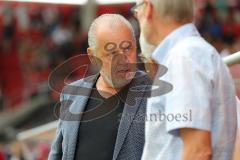 2. Bundesliga - Fußball - FC Ingolstadt 04 - SSV Jahn Regensburg - Vorsitzender des Vorstandes Peter Jackwerth (FCI) im Gespräch mit Wendelin Göbel und Frank Dreves vom Aufsichtsrat
