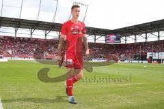 2. BL - Saison 2017/2018 - FC Ingolstadt 04 - SSV Jahn Regensburg - Phil Neumann (#26 FCI)  beim warm machen - Foto: Meyer Jürgen