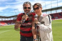 2. Bundesliga - Fußball - FC Ingolstadt 04 - 1. FC Union Berlin - 0:1 - Stadionsprecher Italo Mele und Silke von Walkhoff
