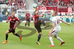 2. Bundesliga - Fußball - FC Ingolstadt 04 - 1. FC Nürnberg - Sonny Kittel (10, FCI) Thomas Pledl (30, FCI) Hanno Behrens (18 FCN)