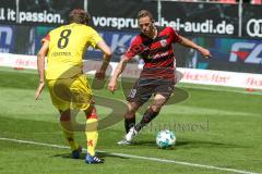 2. BL - Saison 2017/2018 - FC Ingolstadt 04 - 1. FC Union Berlin - Marcel Gaus (#19 FCI) - Fürstner Stefan gelb #8 Berlin - Foto: Meyer Jürgen