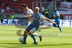 2. Bundesliga - Fußball - FC Ingolstadt 04 - Holstein Kiel - Alfredo Morales (6, FCI) Patrick Herrmann (19 Kiel)