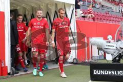 2. Bundesliga - Fußball - FC Ingolstadt 04 - 1. FC Kaiserslautern - vor dem Spiel Robert Leipertz (13, FCI) Moritz Hartmann (9, FCI)