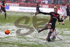 2. Bundesliga - Fußball - FC Ingolstadt 04 - FC St. Pauli - Thomas Pledl (30, FCI) Buballa, Daniel (15 Pauli)