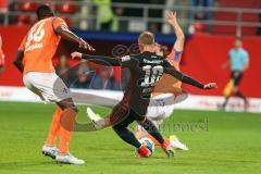 2. BL - Saison 2017/2018 - FC Ingolstadt 04 - SV Darmstadt 98 - Sonny Kittel (#10 FCI) schiesst den 2:0 Führungstreffer - jubel - Stark Yannick (#25 Darmstadt) - Kamavuaka Wilson (#36 Darmstadt) - Foto: Meyer Jürgen