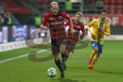 2. BL - Saison 2017/2018 - FC Ingolstadt 04 - Eintracht Braunschweig - Tobias Levels (#3 FCI) - Foto: Meyer Jürgen