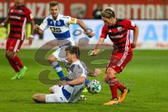 2. BL - Saison 2017/2018 - FC Ingolstadt 04 - MSV Duisburg - Thomas Pledl (#30 FCI) - Dustin Bomheuer (#4 Duisburg) - Foto: Meyer Jürgen