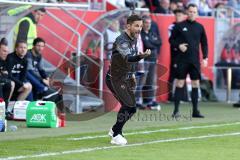 2. Bundesliga - Fußball - FC Ingolstadt 04 - DSC Armenia Bielefeld - Cheftrainer Stefan Leitl (FCI) an der Seitenlinie schreit zeigt Gestik