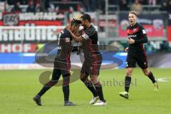 2. Bundesliga - Fußball - FC Ingolstadt 04 - SpVgg Greuther Fürth - Tor Jubel 2:0 Alfredo Morales (6, FCI) mit Marvin Matip (34, FCI) Tobias Schröck (21, FCI)