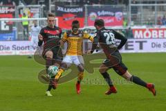 2. BL - Saison 2017/2018 - FC Ingolstadt 04 - Dynamo Dresden - Tobias Schröck (#21 FCI) - Christian Träsch (#28 FCI) - Foto: Meyer Jürgen