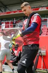 2. BL - Saison 2017/2018 - FC Ingolstadt 04 - 1. FC Union Berlin - Martin Hansen (#35 Torwart FCI) vor dem Spiel beim warm machen - Foto: Meyer Jürgen