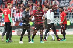 2. Bundesliga - Fußball - FC Ingolstadt 04 - 1. FC Nürnberg - Spiel ist aus Unentschieden Remis 1:1 enttäuschte Gesichter rechts Cheftrainer Stefan Leitl (FCI) mit Marvin Matip (34, FCI)