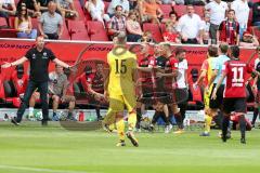 2. BL - Saison 2017/2018 - FC Ingolstadt 04 - 1. FC Union Berlin - Maik Walpurgis (Trainer FCI) mit der Entscheidung des Schiedsrichter nicht einverstanden - Foto: Meyer Jürgen