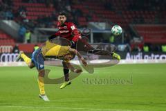 2. Bundesliga - FC Ingolstadt 04 - Eintracht Braunschweig - Almog Cohen (8, FCI) Louis Samson (#13 Braunschweig)