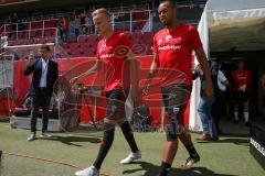 2. BL - Saison 2017/2018 - FC Ingolstadt 04 - 1. FC Union Berlin - Florent Hadergjonaj (#33 FCI) und #32# vor dem Spiel beim warm machen - Foto: Meyer Jürgen