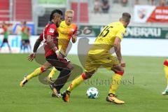 2. Bundesliga - Fußball - FC Ingolstadt 04 - 1. FC Union Berlin - 0:1 - Zweikampf Darío Lezcano (11, FCI) Torrejon Marc (Union 15)