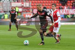 2. Bundesliga - Fußball - FC Ingolstadt 04 - Fortuna Düsseldorf - Sonny Kittel (10, FCI) Marcel Sobottka (31 Fortuna)