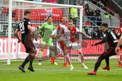 2. BL - Saison 2017/2018 - FC Ingolstadt 04 - Fortuna Düsseldorf - Stefan Kutschke (#20 FCI) - Alfredo Morales (#6 FCI) - Raphael Wolf Torwart (30 Düsseldorf) - Foto: Meyer Jürgen