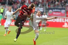 2. Bundesliga - Fußball - FC Ingolstadt 04 - 1. FC Nürnberg - Stefan Kutschke (20, FCI) Georg Margreitter (33 FCN)