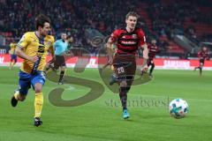 2. Bundesliga - FC Ingolstadt 04 - Eintracht Braunschweig - rechts Stefan Kutschke (20, FCI) links Salim Khelifi (#22 Braunschweig)