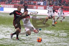 2. Bundesliga - Fußball - FC Ingolstadt 04 - FC St. Pauli - Thomas Pledl (30, FCI) Buballa, Daniel (15 Pauli)