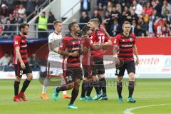 2. Bundesliga - Fußball - FC Ingolstadt 04 - 1. FC Nürnberg - Tor 1:0 Jubel Robert Leipertz (13, FCI) mit Sonny Kittel (10, FCI) Marcel Gaus (19, FCI) Almog Cohen (8, FCI)