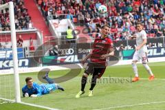 2. Bundesliga - Fußball - FC Ingolstadt 04 - 1. FC Nürnberg - Torwart Fabian Bredlow (24 FCN) Stefan Kutschke (20, FCI)